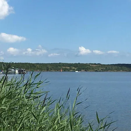 보트호텔 Hausboot Hafenprinz *