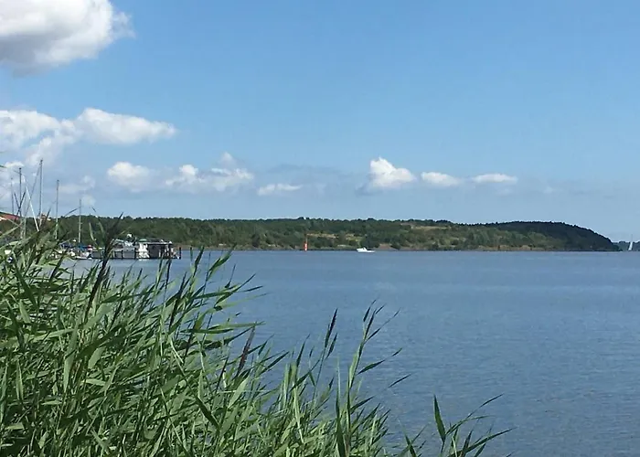 Botel Hausboot Hafenprinz *